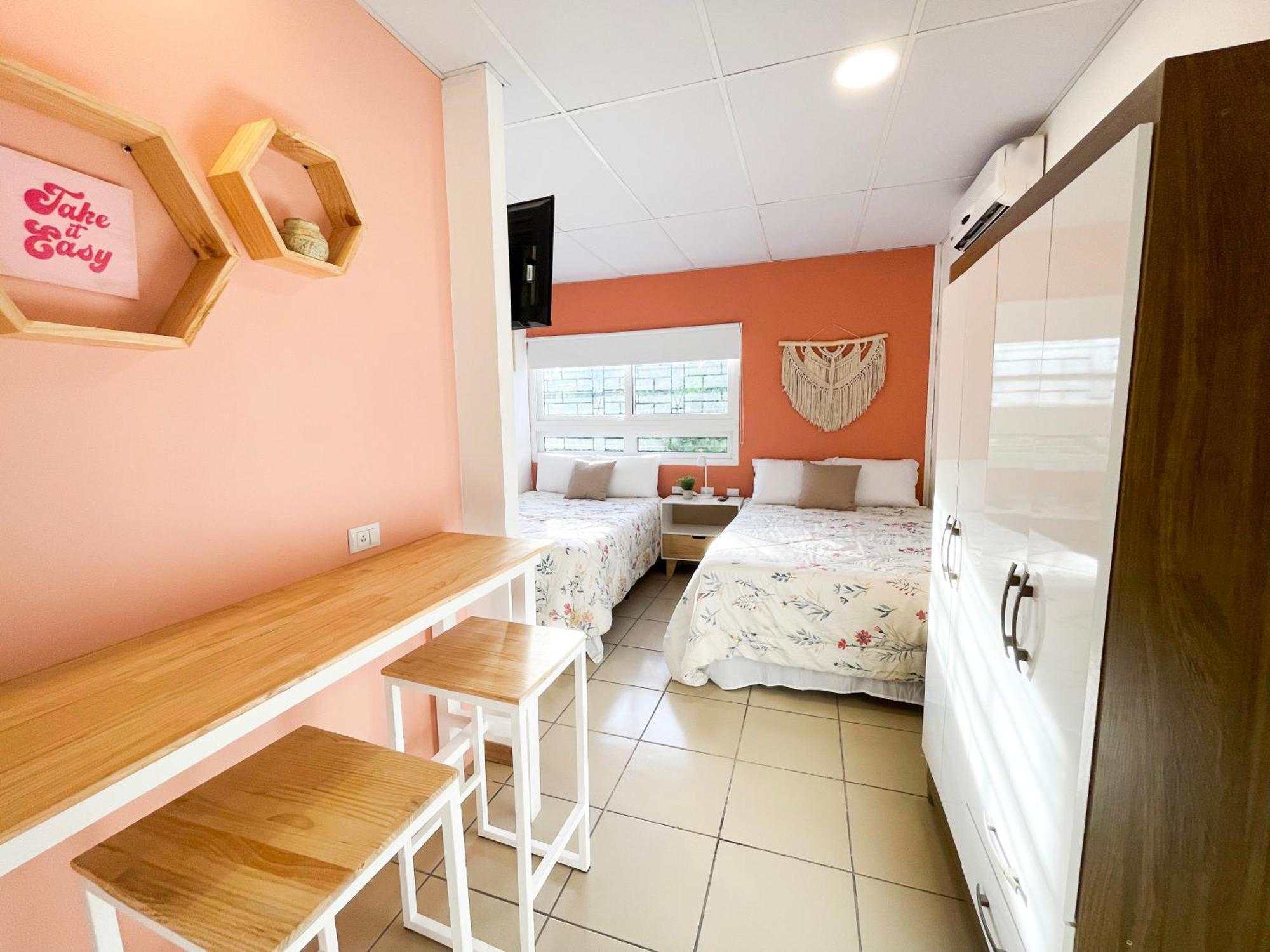 Casa Serena B&B Santa Tecla Exteriör bild
